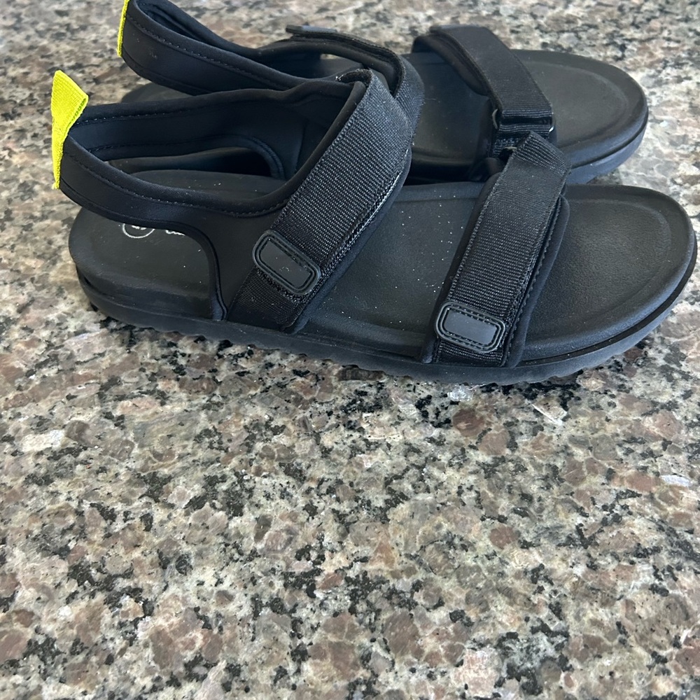 Cat & Jack Black Sandals with Neon Yellow Detail size 5, worn once - Picture 2 of 5